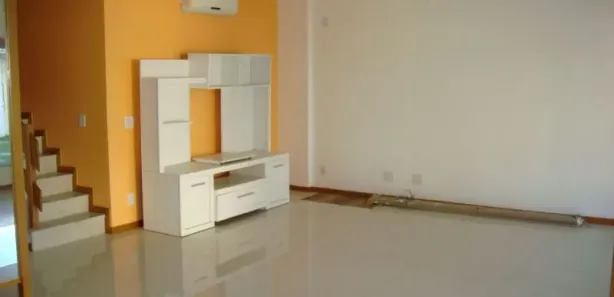 Sobrado com 3 Quartos à venda, 173m² no Vila Martinho, Franco da Rocha
