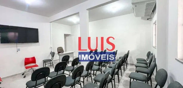 Galpão / Depósito / Armazém à venda, 400m² no Piratininga, Niterói