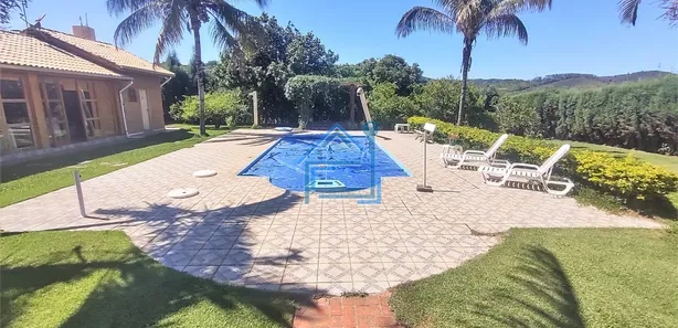 Casa de Condomínio com 4 Quartos à venda, 1700m² no Vila Pedagio, Alumínio