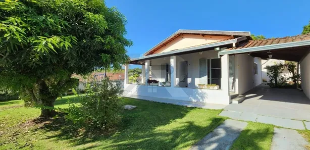 Fazenda / Sítio / Chácara com 4 Quartos à venda, 200m² no , Ipeúna