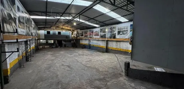 Galpão / Depósito / Armazém para alugar, 300m² no Prata, Teresópolis