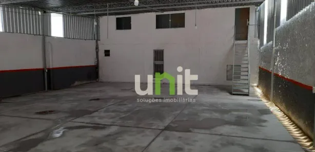 Galpão / Depósito / Armazém à venda, 320m² no Fonseca, Niterói