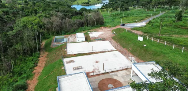 Terreno / Lote / Condomínio à venda, 1000m² no Centro, Corumbá de Goiás