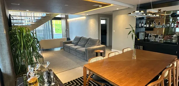 Sobrado com 4 Quartos à venda, 300m² no Alphaville (Abrantes), Camaçari