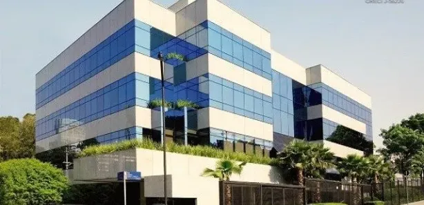 Prédio Inteiro para venda ou aluguel, 4800m² no Vila Tramontano, São Paulo