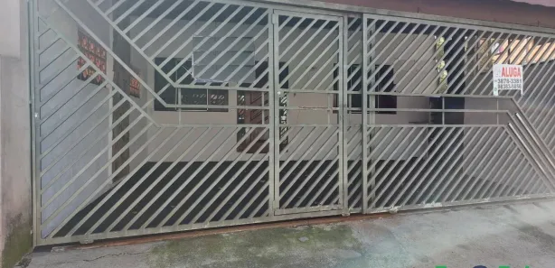 Casa com 2 Quartos para alugar, 150m² no Jardim Lago Azul II, Louveira