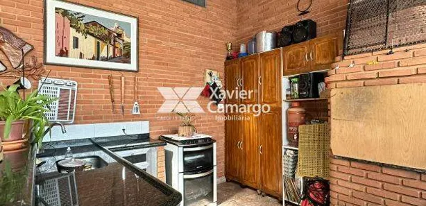 Fazenda / Sítio / Chácara com 2 Quartos à venda, 250m² no , Ipeúna