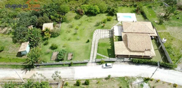 Fazenda / Sítio / Chácara com 4 Quartos à venda, 400m² no Roseirinha, Caçapava