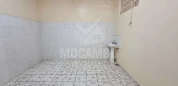 Conjunto Comercial / Sala para alugar, 87m² no Centro, Itatiba