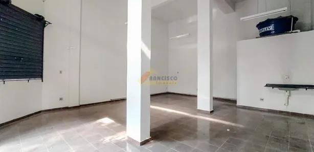 Loja / Salão / Ponto Comercial à venda, 55m² no Bom Pastor, Divinópolis