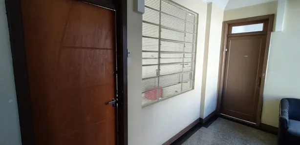 Conjunto Comercial / Sala para alugar, 30m² no Centro, Curitiba