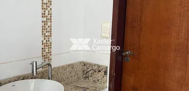 Prédio Inteiro para alugar, 216m² no Santana, Rio Claro