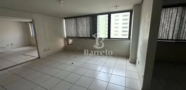 Conjunto Comercial / Sala para alugar, 60m² no Centro, Londrina
