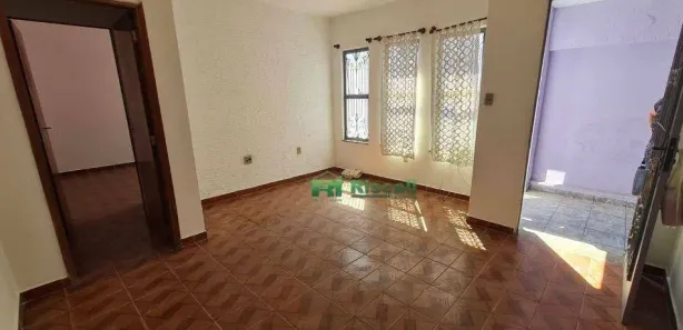 Casa com 2 Quartos para alugar, 300m² no Cidade Intercap, Taboão da Serra