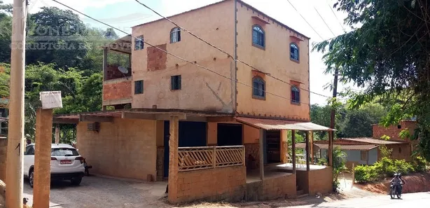 Loja / Salão / Ponto Comercial com 4 Quartos à venda, 300m² no Arcozelo, Paty do Alferes