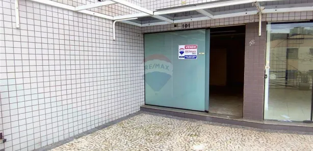 Loja / Salão / Ponto Comercial à venda, 40m² no Cascatinha, Juiz de Fora