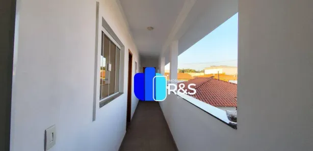 Apartamento com 2 Quartos para alugar, 60m² no Irmãos Chiquetto, Louveira