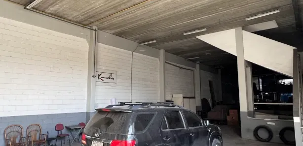Galpão / Depósito / Armazém para alugar, 1200m² no Jardim Alvorada, Jandira