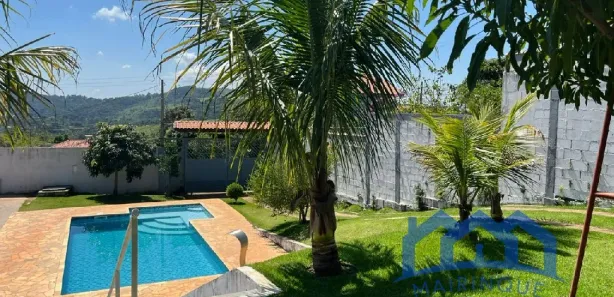 Fazenda / Sítio / Chácara com 4 Quartos à venda, 1000m² no , Mairinque