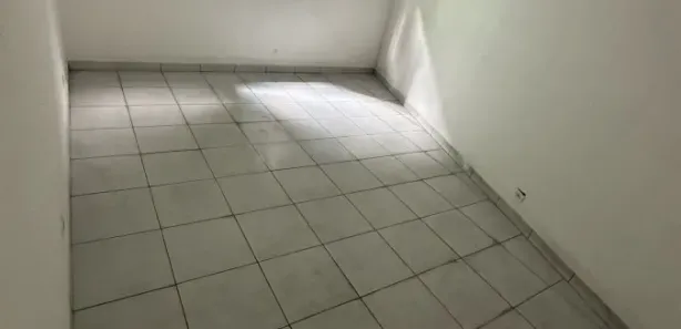 Conjunto Comercial / Sala para alugar, 82m² no Vila Monte Belo, Itaquaquecetuba
