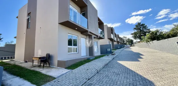 Casa de Condomínio com 2 Quartos à venda, 72m² no São José, Santa Maria