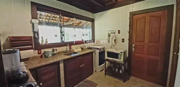 Casa de Condomínio com 3 Quartos à venda, 170m² no , Resende