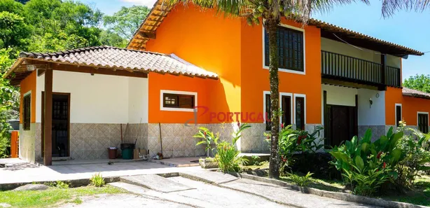 Fazenda / Sítio / Chácara com 4 Quartos à venda, 400m² no Cachoeiros, Macaé