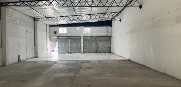 Loja / Salão / Ponto Comercial para alugar, 300m² no Vila Julieta, Resende