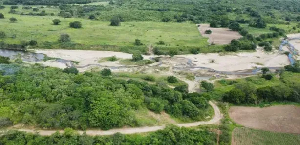 Fazenda / Sítio / Chácara com 3 Quartos à venda, 3000000m² no , Ielmo Marinho