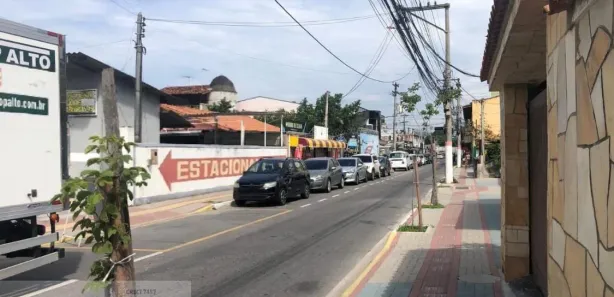 Galpão / Depósito / Armazém para alugar, 330m² no Centro, Maricá