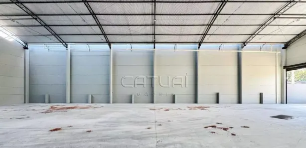 Galpão / Depósito / Armazém com 1 Quarto para venda ou aluguel, 800m² no Conjunto Habitacional Collor de Melo, Cambé