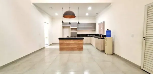 Fazenda / Sítio / Chácara com 3 Quartos para alugar, 250m² no Jardim do Lago, Limeira