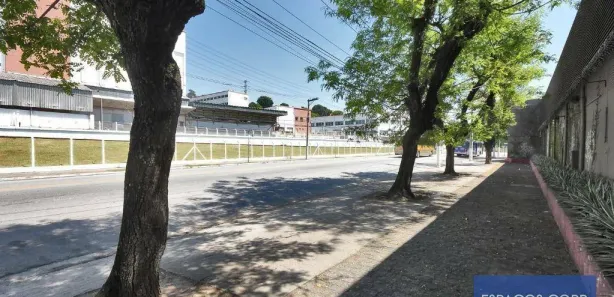 Prédio Inteiro para alugar, 1361m² no Jaguaré, São Paulo
