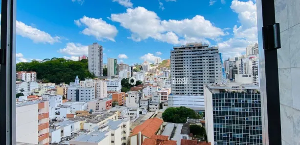 Kitnet com 1 Quarto à venda, 42m² no Centro, Juiz de Fora