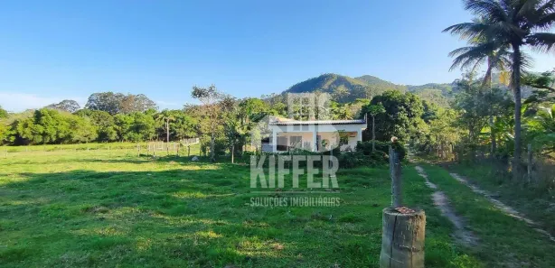 Fazenda / Sítio / Chácara com 2 Quartos à venda, 250m² no Boa Esperança, Rio Bonito