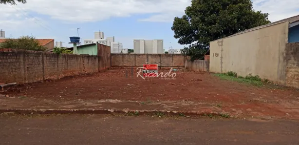 Terreno / Lote / Condomínio à venda, 407m² no Jardim Primavera, Arapongas