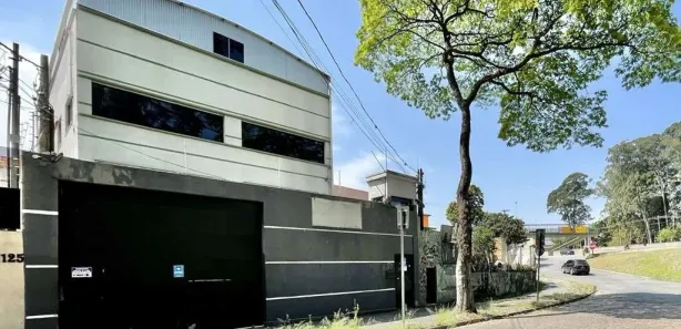 Galpão / Depósito / Armazém para venda ou aluguel, 585m² no Jardim Bonfiglioli, São Paulo
