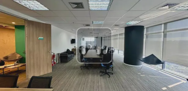 Conjunto Comercial / Sala para venda ou aluguel, 545m² no Cidade Monções, São Paulo