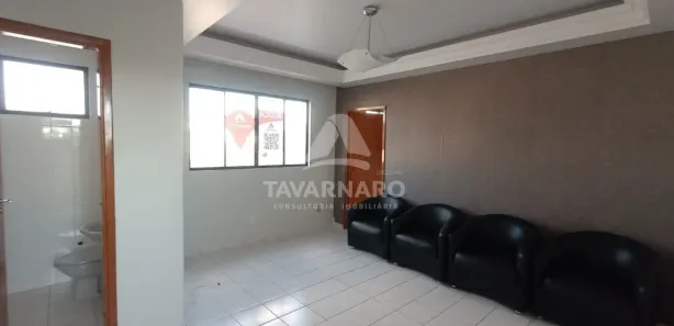 Conjunto Comercial / Sala para alugar, 52m² no Centro, Ponta Grossa