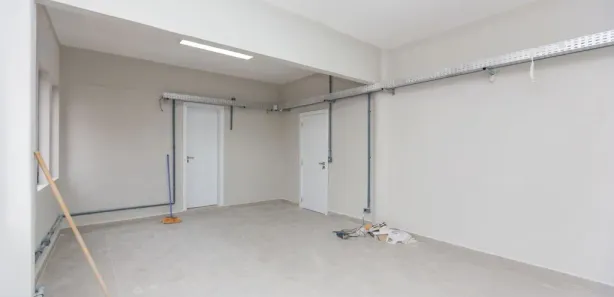 Conjunto Comercial / Sala para alugar, 26m² no Centro, Curitiba