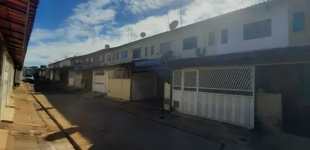 Casa de Condomínio com 2 Quartos à venda, 65m² no Setor de Chácaras Anhangüera A, Valparaíso de Goiás