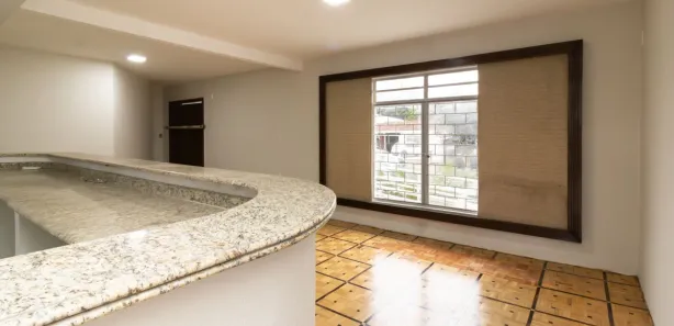 Casa Comercial para alugar, 318m² no Bigorrilho, Curitiba