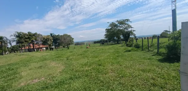 Fazenda / Sítio / Chácara com 3 Quartos à venda, 48400m² no Centro, Laranjal Paulista