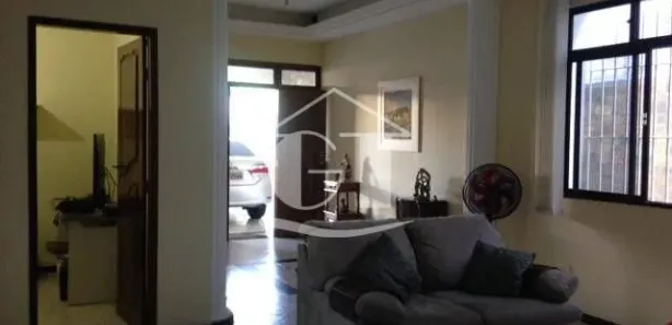 Casa com 3 Quartos à venda, 268m² no São José, Aracaju