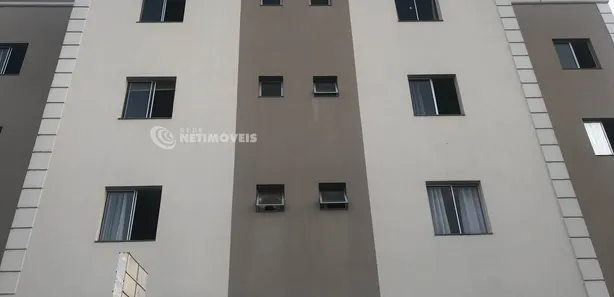 Loja / Salão / Ponto Comercial à venda, 32m² no Centro, Florestal