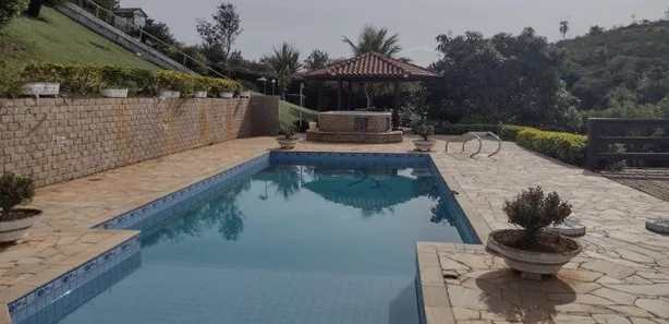 Fazenda / Sítio / Chácara com 4 Quartos à venda, 3800m² no Portal da Igaratá, Igaratá