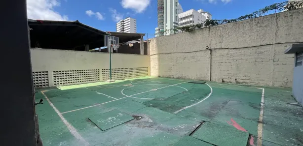 Apartamento com 2 Quartos para alugar, 77m² no Umarizal, Belém