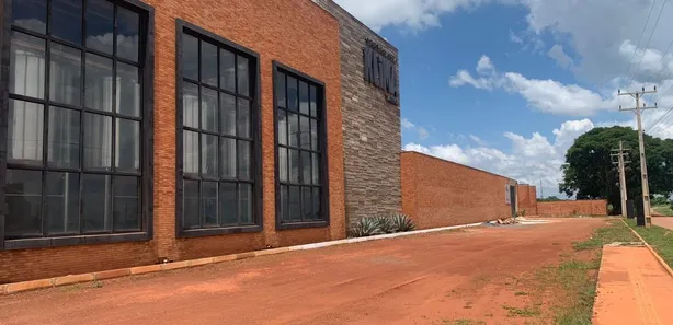 Loja / Salão / Ponto Comercial para alugar, 1000m² no Alexânia, Alexânia