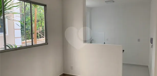 Casa de Condomínio com 2 Quartos para venda ou aluguel, 54m² no Olaria, Salto