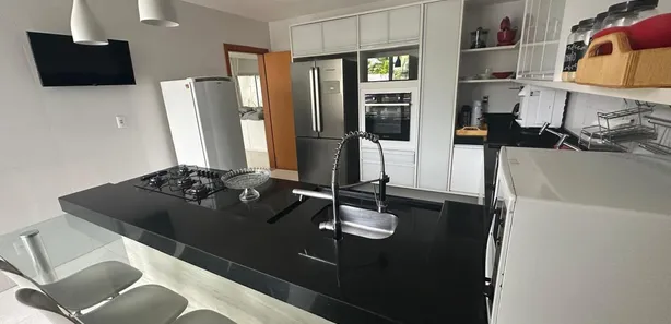 Casa com 5 Quartos à venda, 120m² no Guarajuba (Monte Gordo), Camaçari